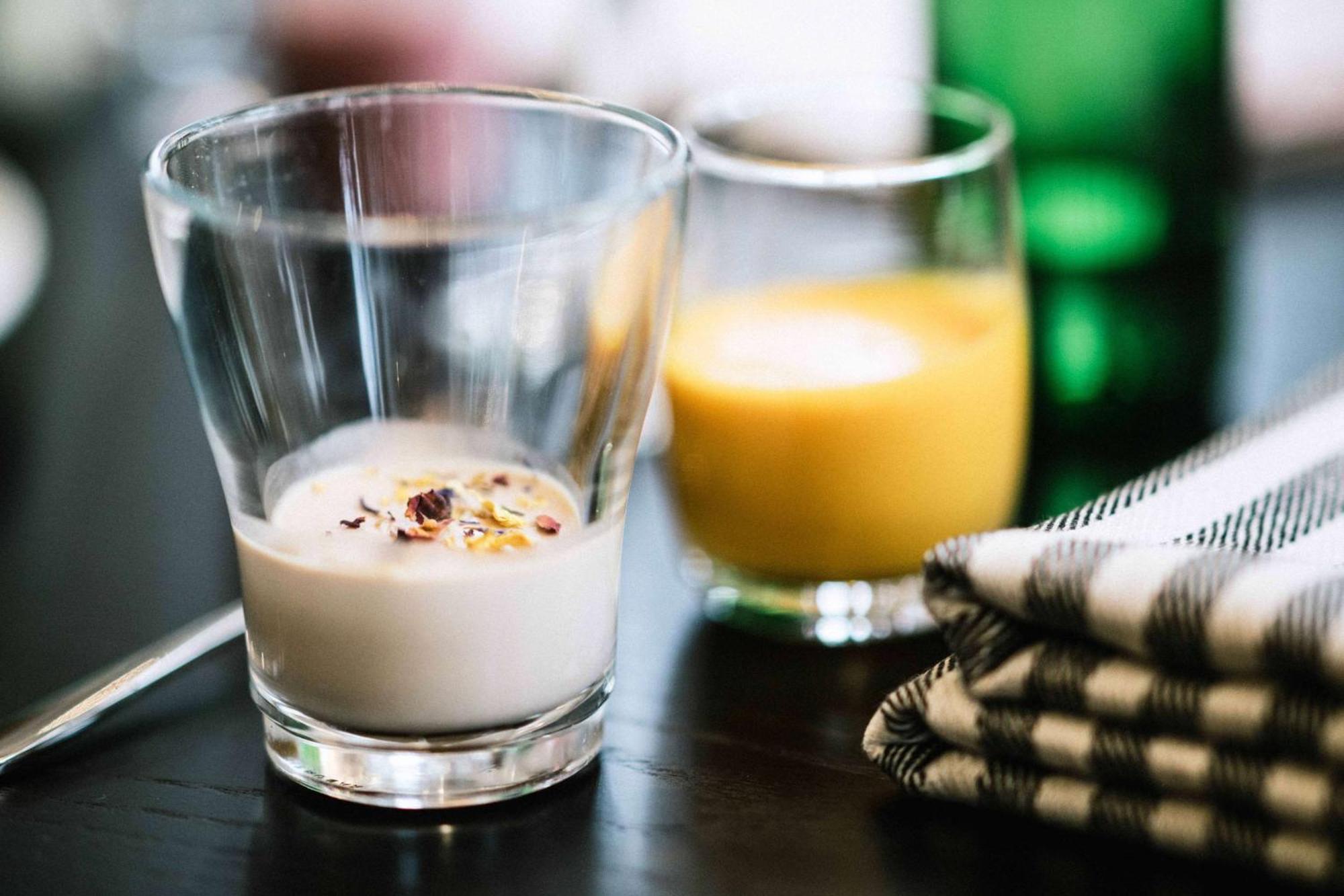 赫尔辛基斯特兰德希尔顿酒店 外观 照片 A glass of eggnog